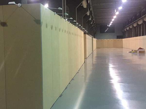 高 檔無(wú)縫掛畫(huà)展板
